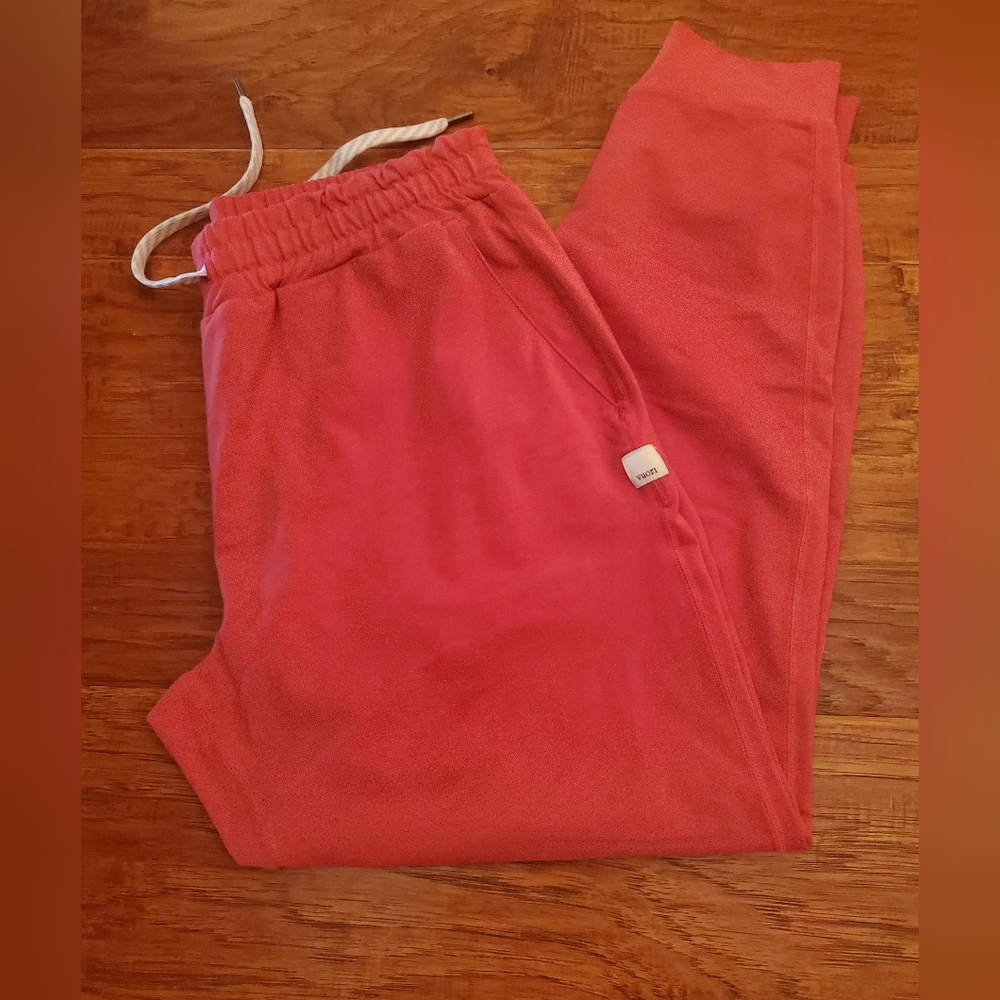 Vuori Women's Performance Joggers